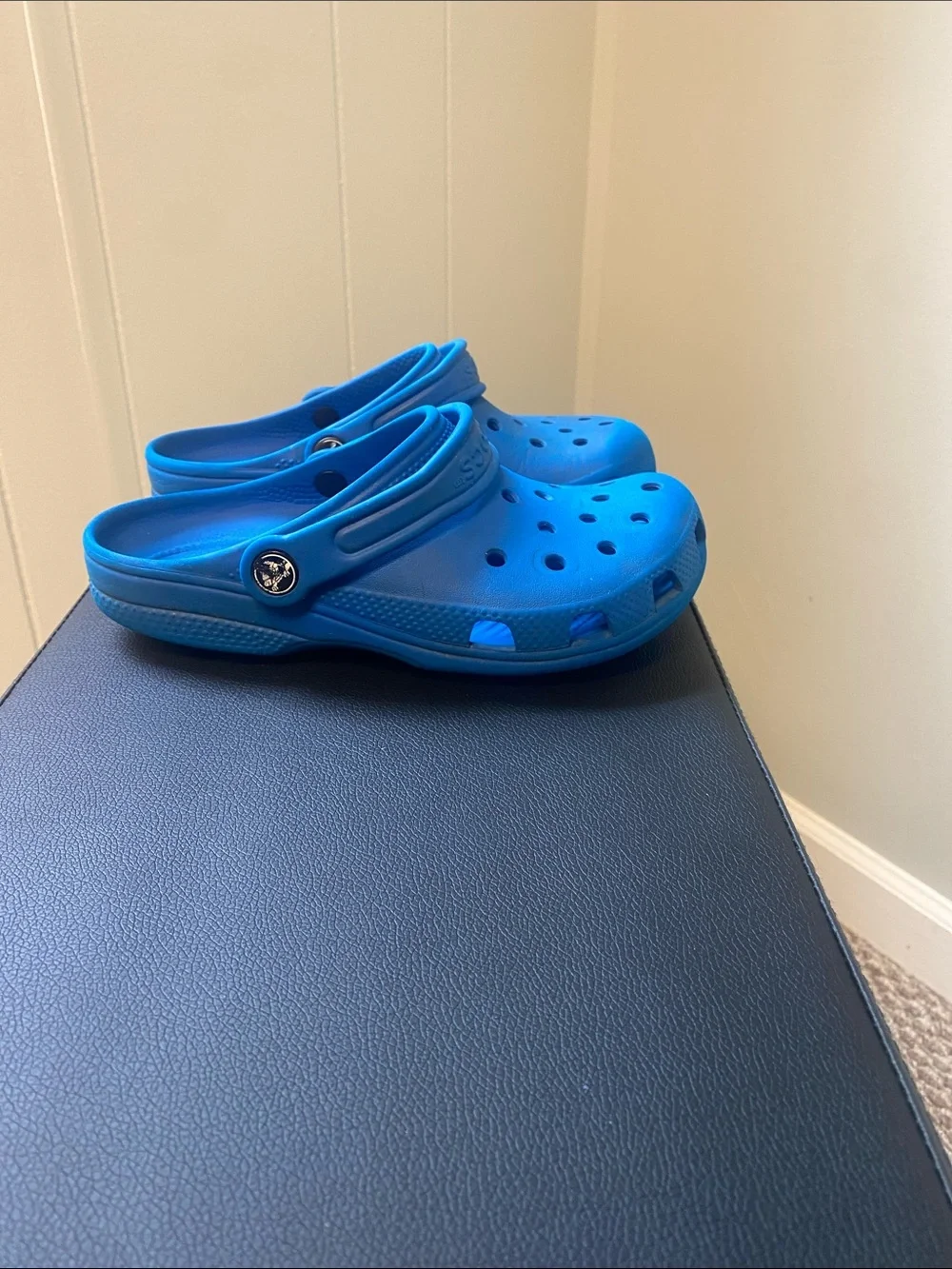 CROCS Kids Bright Blue Water Clogs with Heel Strap
